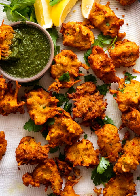 Crispy vegetable pakora